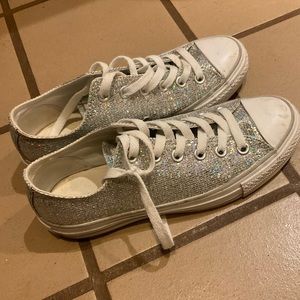 Silver sparkle converse size 6.5
